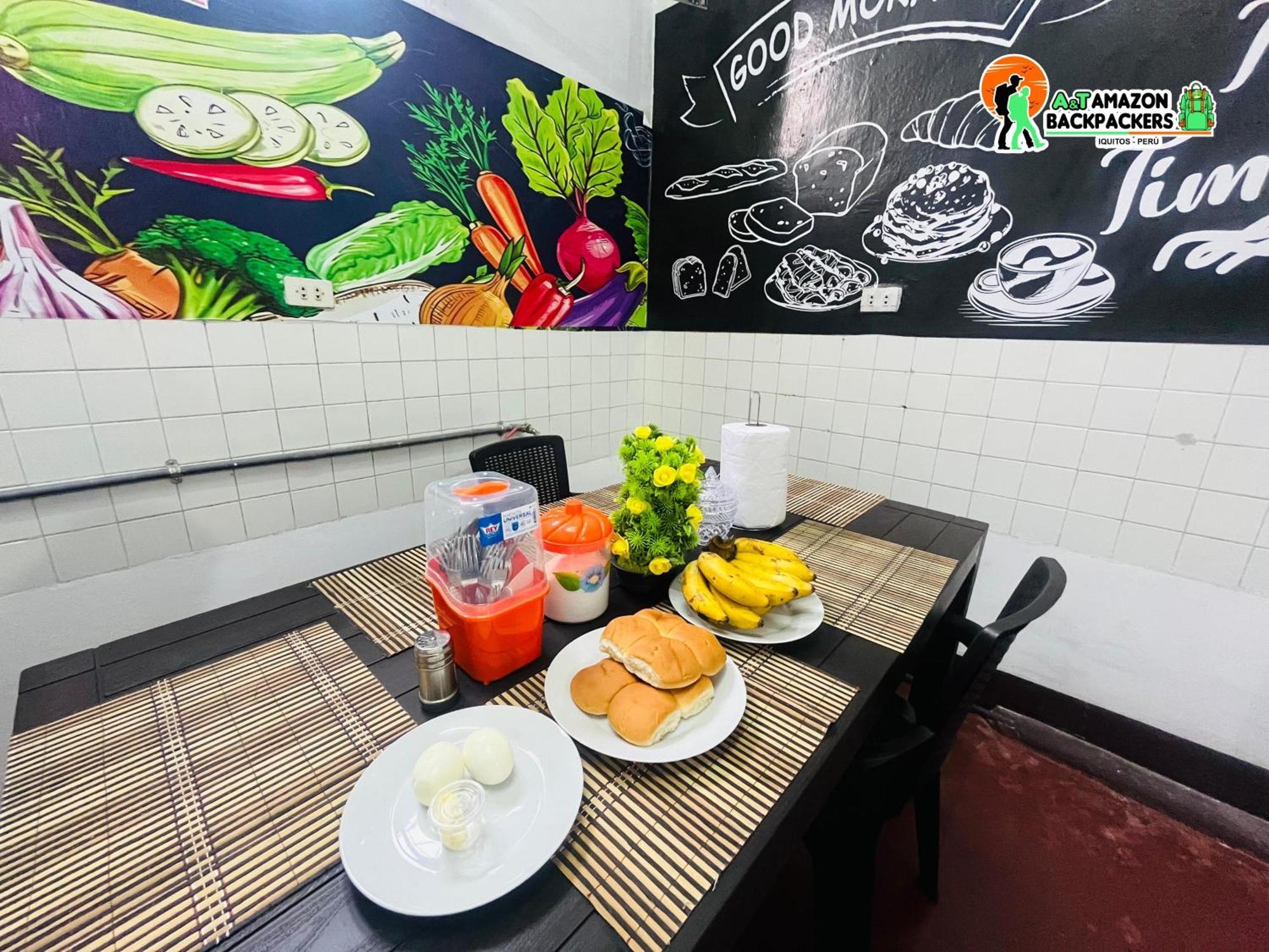 A&T Amazon Backpacker'S Bed & Breakfast Iquitos Ngoại thất bức ảnh